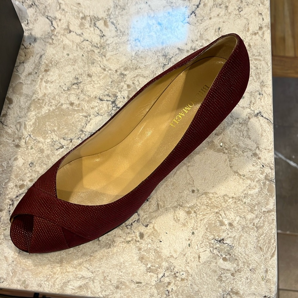 Bruno Magli dark red suede peekaboo toes w12b